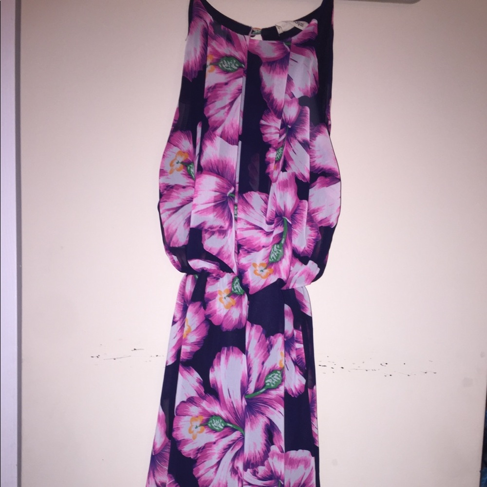 Flowery beach dress